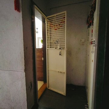Building Lobby in 3 BHK Builder Floor at Chintan JK Hill Park Phase II, Ganesh Nagar – for Sale