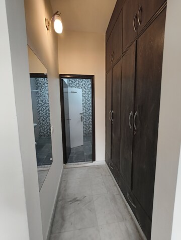 Building Lobby in 3 BHK Builder Floor at Sector 55 – for Rent
