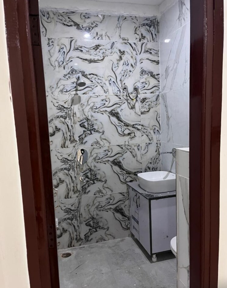 Bathroom, ambala highway 3 Bedroom 2150 Sq.Ft. Builder Floor In Ambala Highway Zirakpur 8181458