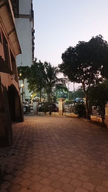 Parking in 2 BHK Apartment at Sweet Home Andheri West, Andheri West – for Rent