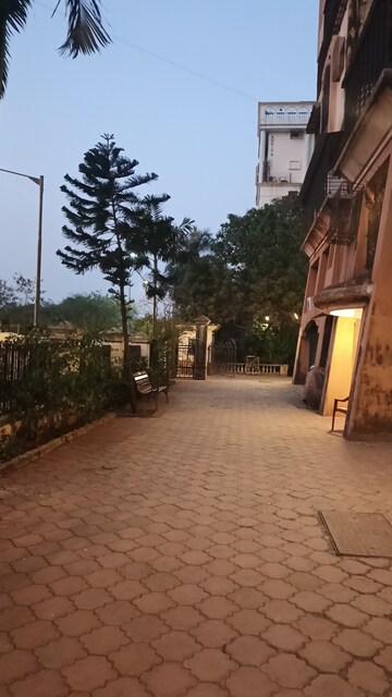 Parking in 2 BHK Apartment at Sweet Home Andheri West, Andheri West – for Rent