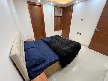 Bedroom in 2 BHK Builder Floor at Saket – for Rent