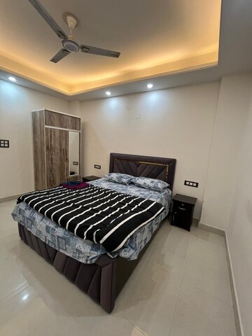Bedroom in 2 BHK Builder Floor at Saket – for Rent