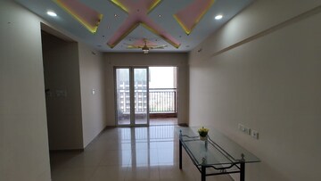 Room in 2 BHK Apartment at Kolte Patil Life Republic, Hinjewadi – for Rent
