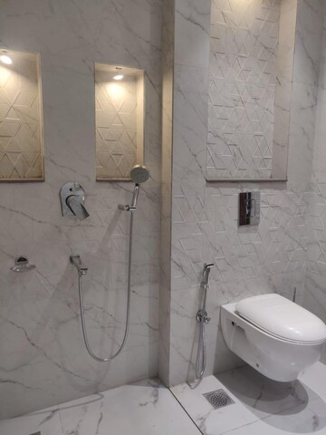 Bathroom in 3 BHK Apartment at Unitech Escape, Sector 50 – for Sale