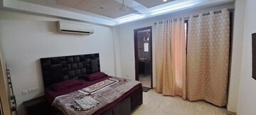 Bedroom in 2 BHK Builder Floor at Saket – for Rent