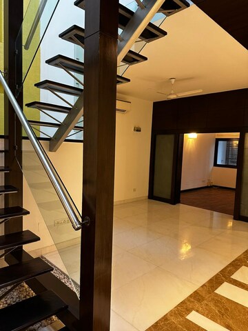 Staircase in 4 BHK Builder Floor at Hauz Khas – for Rent