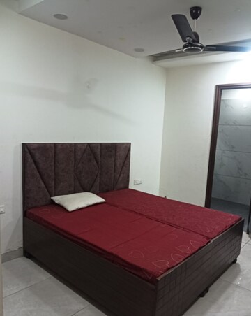 Bedroom in 3 BHK Builder Floor at Ambala Highway – for Sale