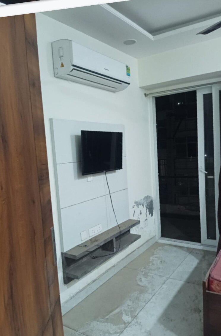 Room, ambala highway 3 Bedroom 1250 Sq.Ft. Builder Floor In Ambala Highway Zirakpur 8181631