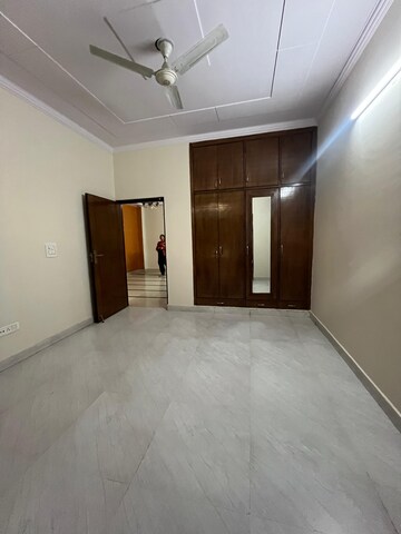 Room in 2 BHK Builder Floor at Sainik Colony – for Sale