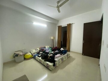 Bedroom in 2 BHK Builder Floor at Sector 23 – for Rent