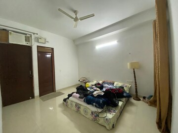 Living Room in 2 BHK Builder Floor at Sector 23 – for Rent