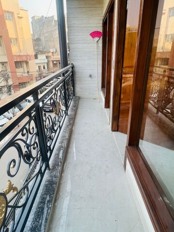 Balcony in 2 BHK Builder Floor at East Of Kailash – for Rent