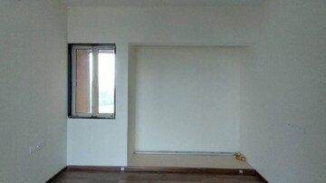 Master Bedroom in 2 BHK Apartment at Siddhi Highland Haven, Balkum Pada – for Sale