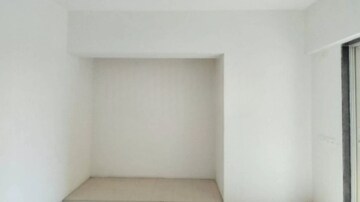 Master Bedroom in 3 BHK Apartment at Siddhi Highland Haven, Balkum Pada – for Rent