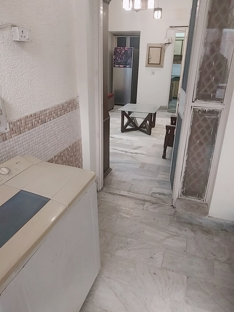 Balcony, shipra-suncity 2 Bedroom 800 Sq.Ft. Apartment In Vaibhav Khand Ghaziabad 8181811