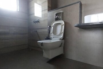 Bathroom in 3 BHK Apartment at Siddhi Highland Haven, Balkum Pada – for Sale