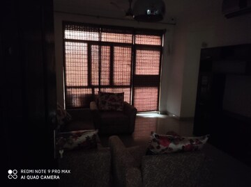Parking in 2 BHK Apartment at Supertech Czar Suites, Omicron I Greater Noida – for Rent