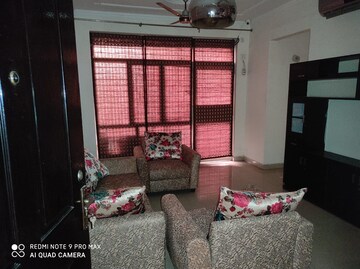 Bedroom in 2 BHK Apartment at Supertech Czar Suites, Omicron I Greater Noida – for Rent
