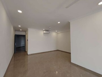 Room in 3 BHK Apartment at The Park Residency Andheri, Andheri West – for Rent