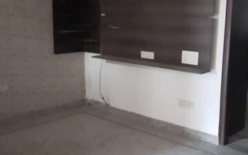 3 BHK Builder Floor For Rent in Sector 37