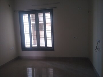 Room in 4 BHK Apartment at Sagar Waters Edge, Pimple Nilakh – for Rent