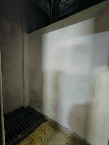 Bathroom in 1 RK Builder Floor at Sector 43 – for Rent