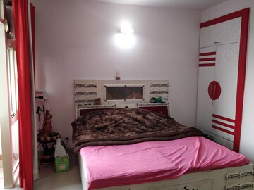 Bedroom in 2 BHK Apartment at Stellar Mi Citihomes, Omicron Iii Greater Noida – for Rent