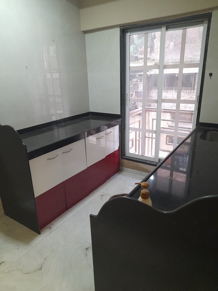 Kitchen, mohini-tower 1 Bedroom 580 Sq.Ft. Apartment In Khar West Mumbai 8181977