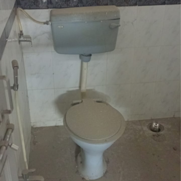 Bathroom in 2 BHK Apartment at Chandan Nagar – for Rent