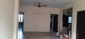 Room in 2.5 BHK Builder Floor at M2K The White House, Sector 57 – for Rent