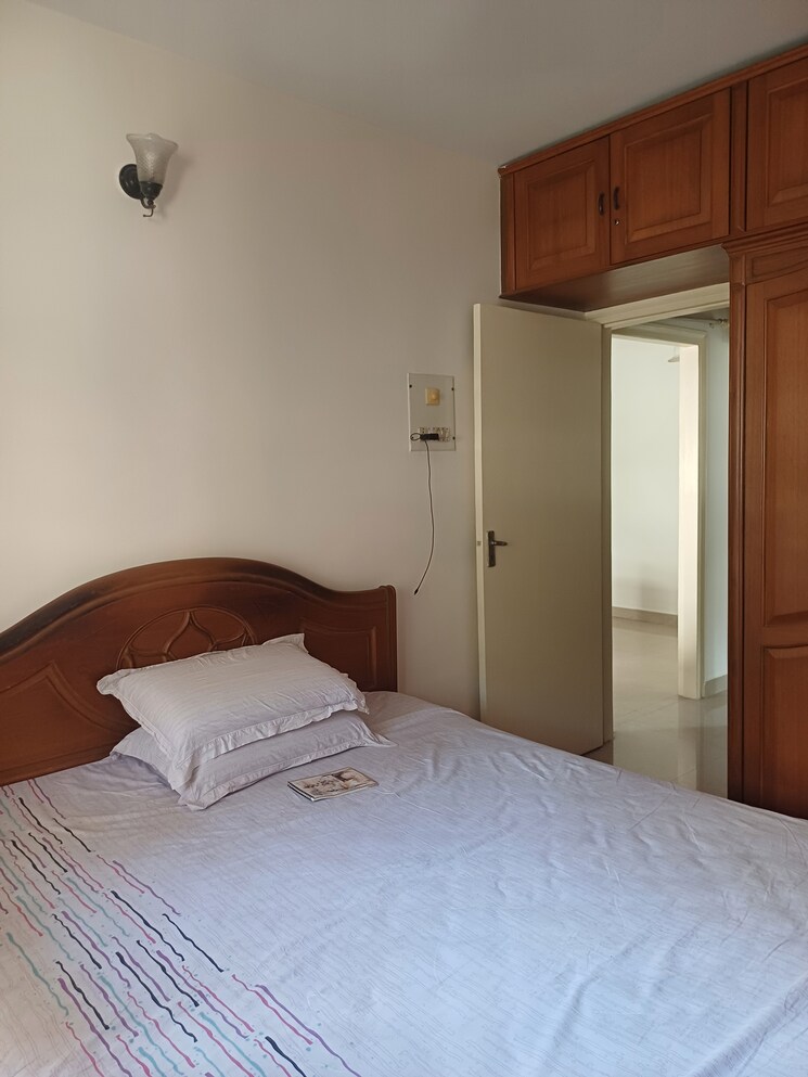 undefined, horizon-chs 2 Bedroom 1000 Sq.Ft. Apartment In Andheri West Mumbai 8182006