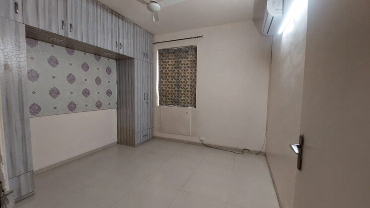 Room, vatika-gurgaon-21 3.5 Bedroom 1980 Sq.Ft. Apartment In Sector 83 Gurgaon 8182067