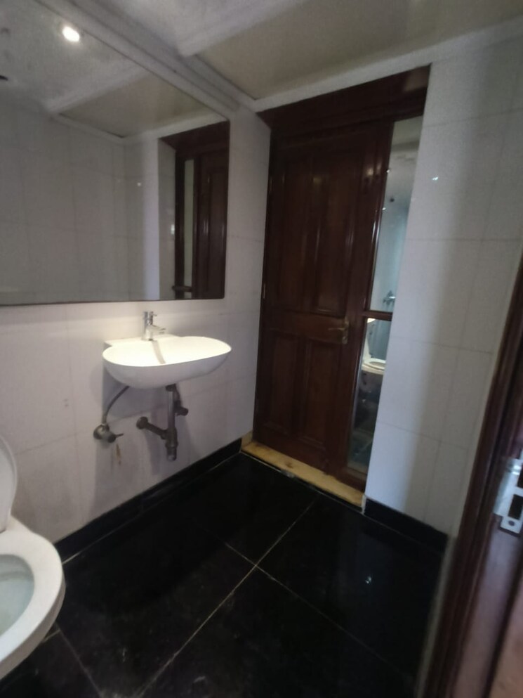 Kitchen, usha-villa 3 Bedroom 1500 Sq.Ft. Apartment In Santacruz West Mumbai 8182025