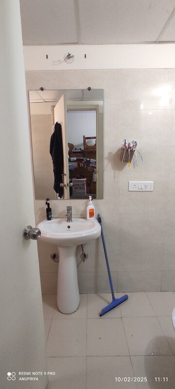 Furnished Amenities in 3 BHK Apartment at Gaur City 2 - 14th Avenue, Sector 16c Greater Noida – for Rent