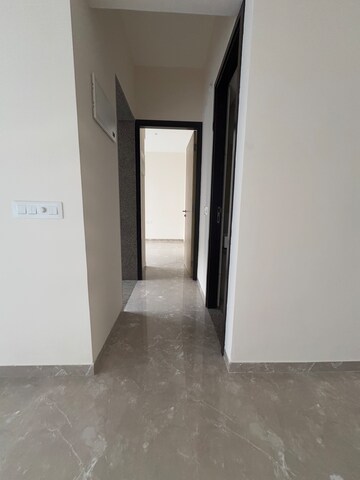 Furnished Amenities in 1 BHK Apartment at LnT Veridian, Powai – for Rent