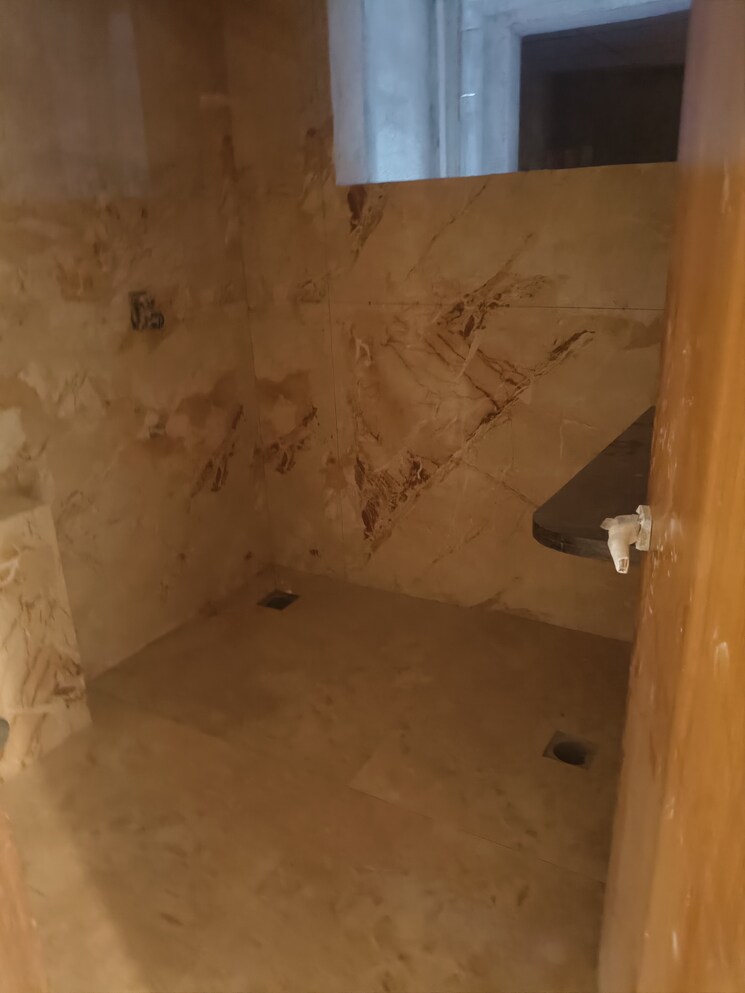 Bathroom, indiranagar 3 Bedroom 1725 Sq.Ft. Apartment In Indiranagar Bangalore 8182069