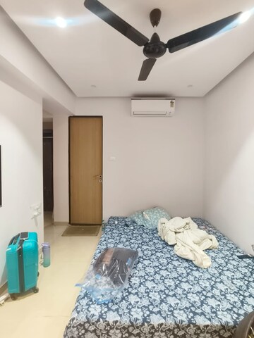 Bedroom in 2.5 BHK Apartment at Lashkaria Pearl, Jogeshwari West – for Rent