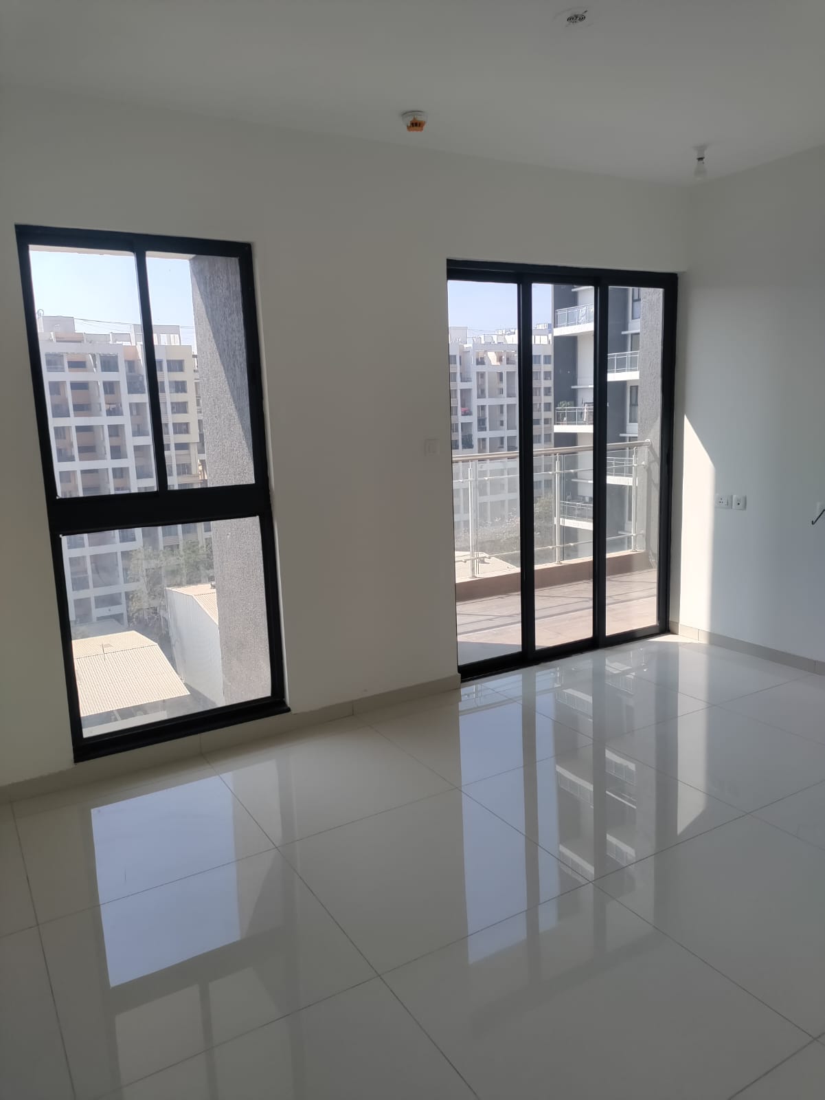 3 BHK Apartment For Sale in Paranjape Broadway