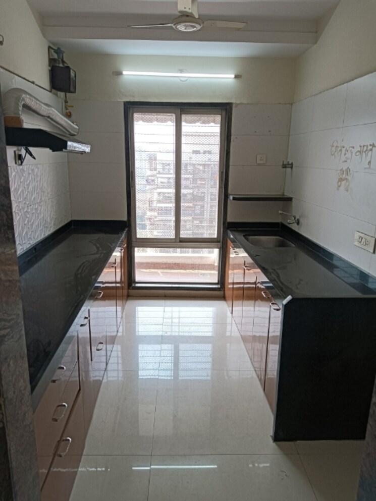 Kitchen, rattan-icon 3 Bedroom 1665 Sq.Ft. Apartment In Seawoods Sector 50 Navi Mumbai 8182128