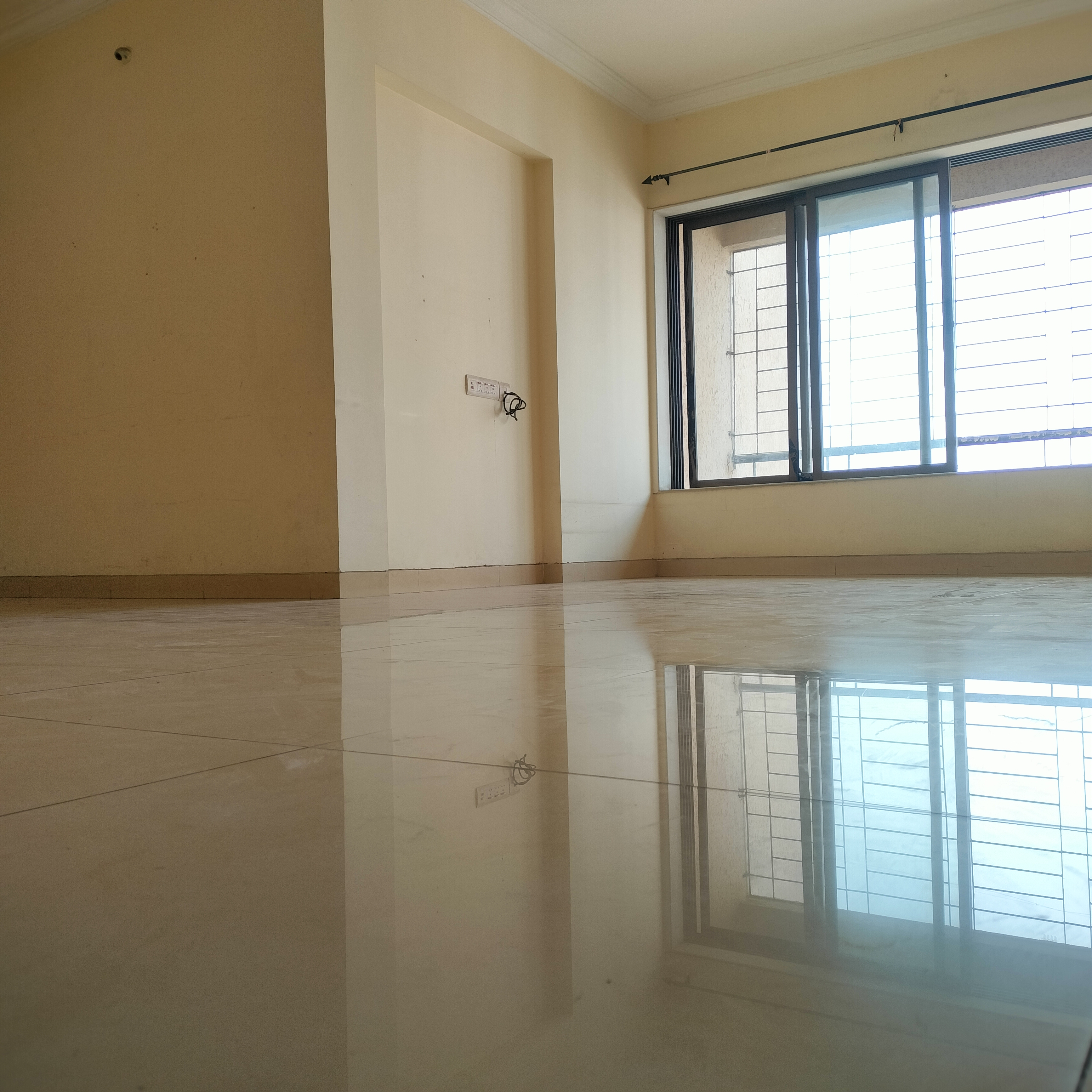 3 BHK 1550 Sq.Ft. Apartment in Renaissance Tower