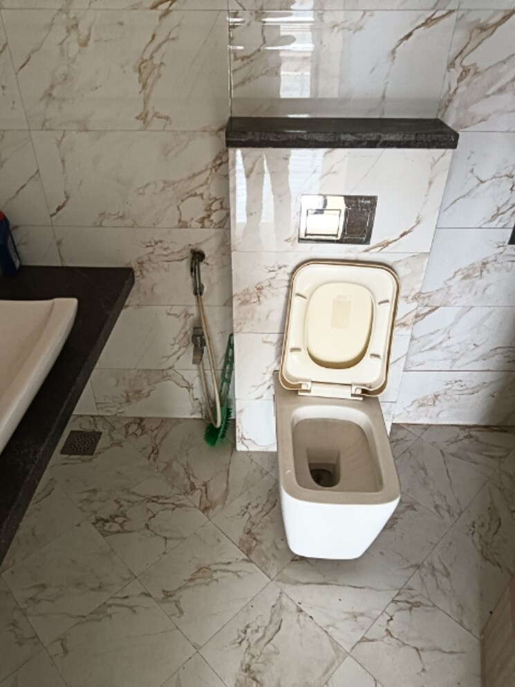 Bathroom, rattan-icon 3 Bedroom 1665 Sq.Ft. Apartment In Seawoods Sector 50 Navi Mumbai 8182128