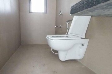 Bathroom in 3 BHK Apartment at Runwal Eirene, Balkum Pada – for Rent