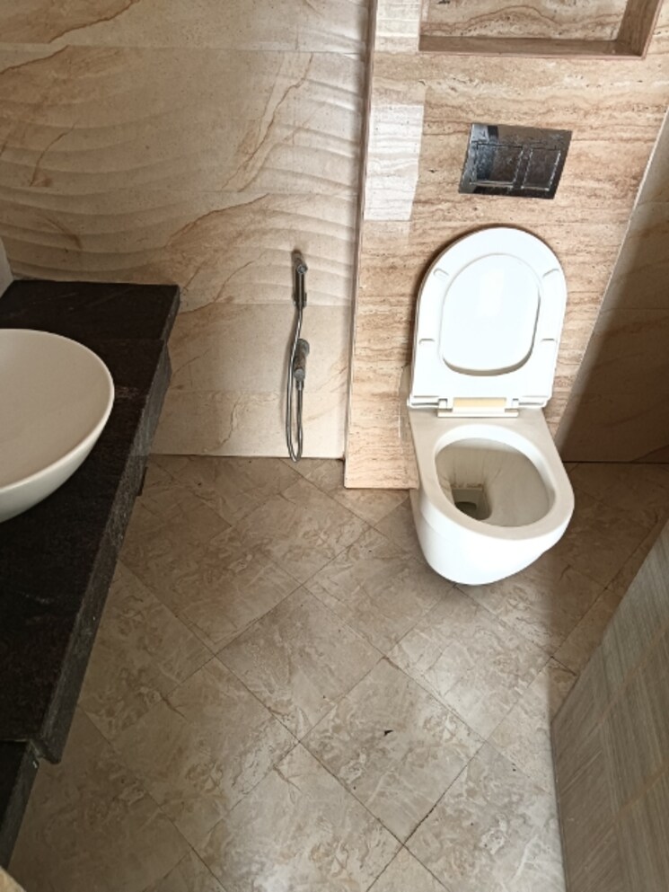 Bathroom, rattan-icon 3 Bedroom 1665 Sq.Ft. Apartment In Seawoods Sector 50 Navi Mumbai 8182128