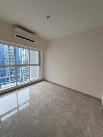 Furnished Amenities in 1 BHK Apartment at LnT Veridian, Powai – for Rent