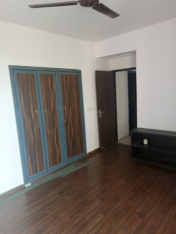 2 BHK Apartment For Rent in BPTP Discovery Park, Sector 80