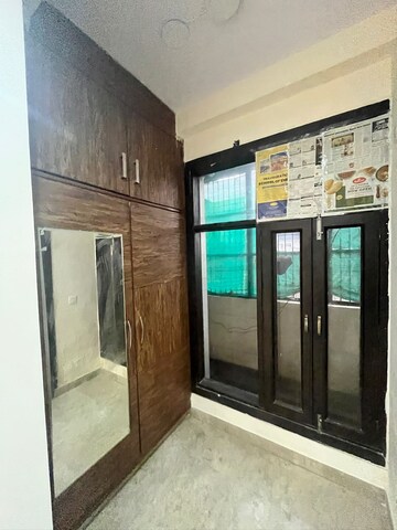 Room in 3 BHK Builder Floor at Tagore Garden – for Rent