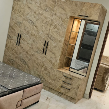 Room in 3 BHK Apartment at Sunshine Enclave, Vip Road – for Rent