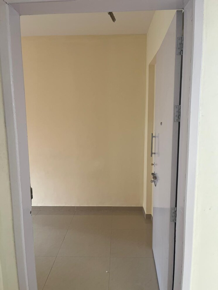 Bathroom, palladium-homes 1 Bedroom 630 Sq.Ft. Apartment In Dhanori Pune 8182398