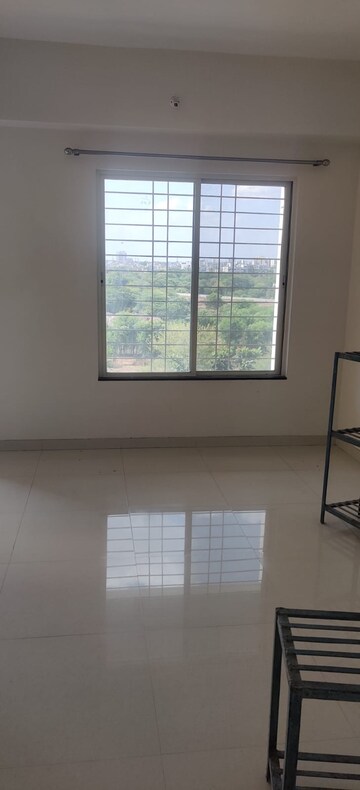 Room in 1 BHK Apartment at Rohit Pinnacle, Thergaon – for Sale